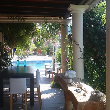 Bed & Breakfast Alqueria Finestrat