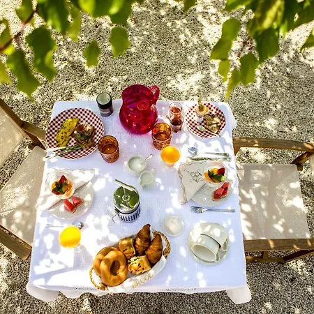 Alqueria Bed & Breakfast 4*